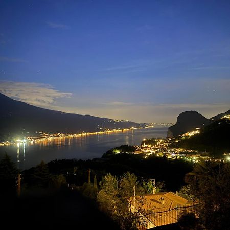 Hotel Garni Bel Sito Tremosine ภายนอก รูปภาพ