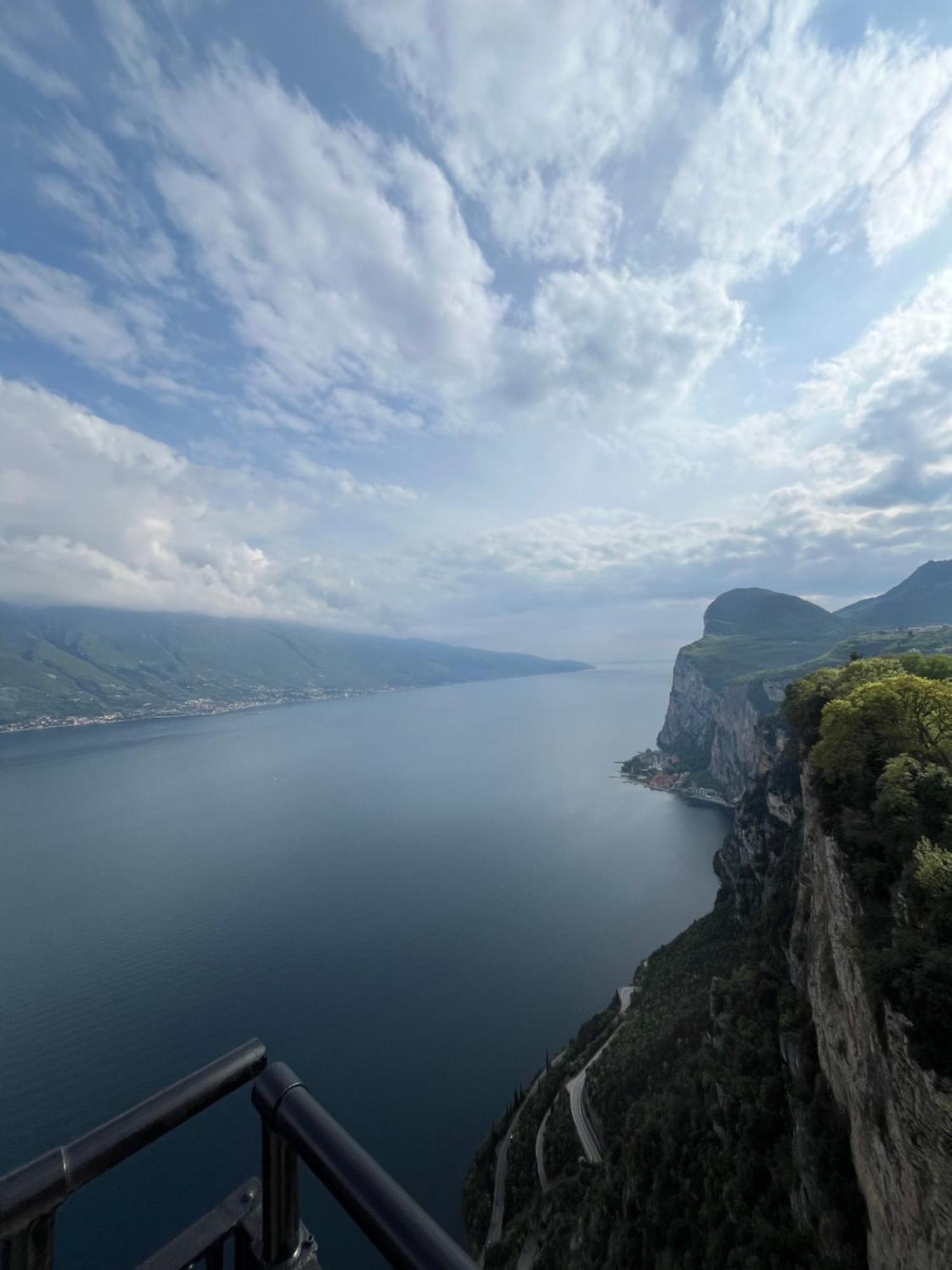 Hotel Garni Bel Sito Tremosine ภายนอก รูปภาพ