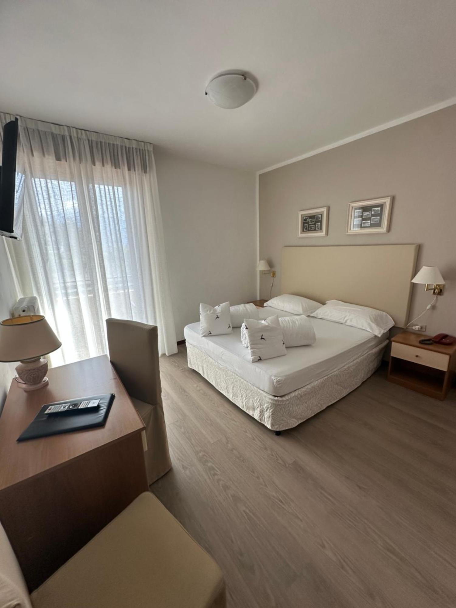 Hotel Garni Bel Sito Tremosine ภายนอก รูปภาพ