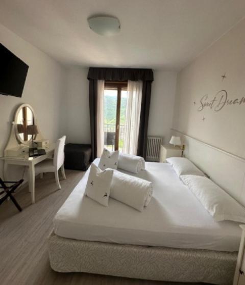 Hotel Garni Bel Sito Tremosine ภายนอก รูปภาพ